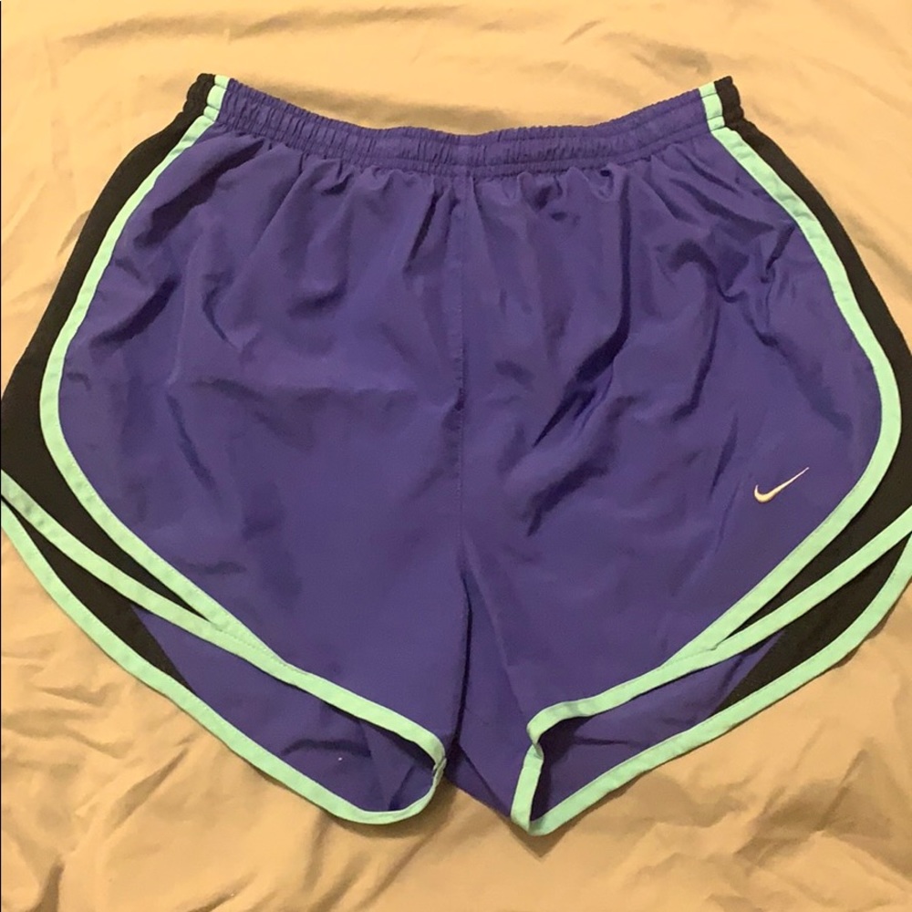 Medium Women’s  Nike Tempo Shorts